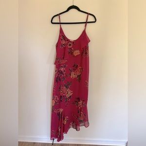 *Floral MIDI Dress*